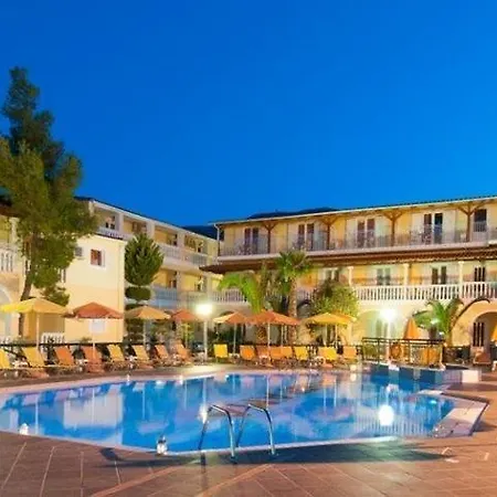 Panorama & Apartmanhotel 3*