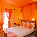 Aparthotel Panorama & 3*