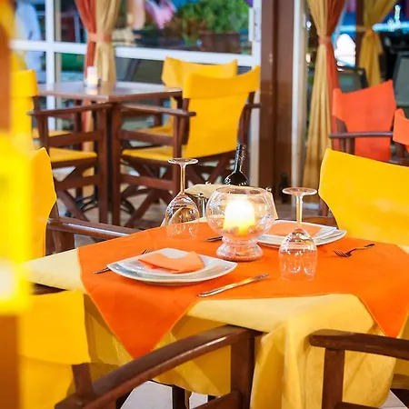 Panorama & 3* Alykes (Zakynthos)