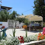 Panorama & Ξενοδοχείο με διαμερίσματα Αλυκών