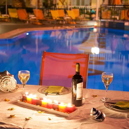 Hotel apartamentowy Panorama & 3*